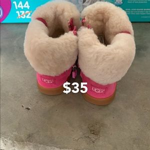 Ugg toddler girl boots size 7